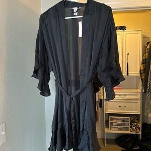 NWT Victoria’s Secret Kimono Robe